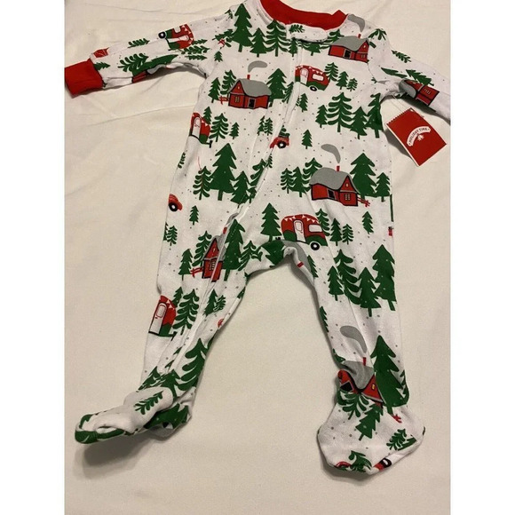 Holiday Time Unisex 1 Piece Sleep & Play 0-3M Trees Campers Cabins one piece - Picture 5 of 9